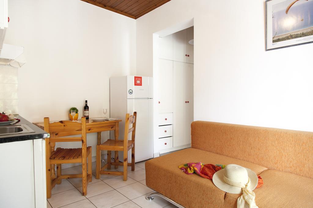 Georgakis George Rooms Vasiliki  Luaran gambar