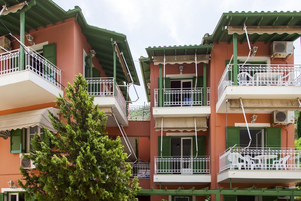 Georgakis George Rooms Vasiliki  Luaran gambar
